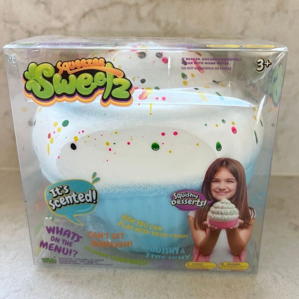 Squeezee Sweetz cupcake  Squishy Toy Stress Sensory